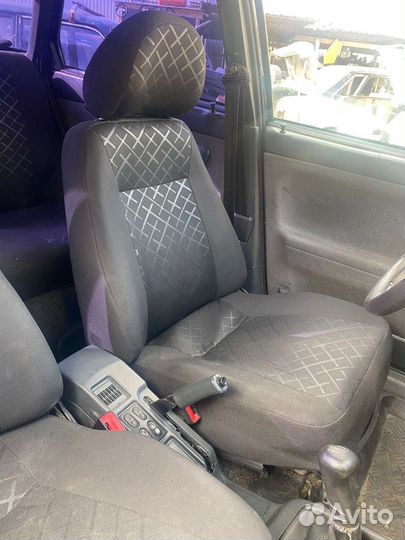 Сидения на ваз 2112