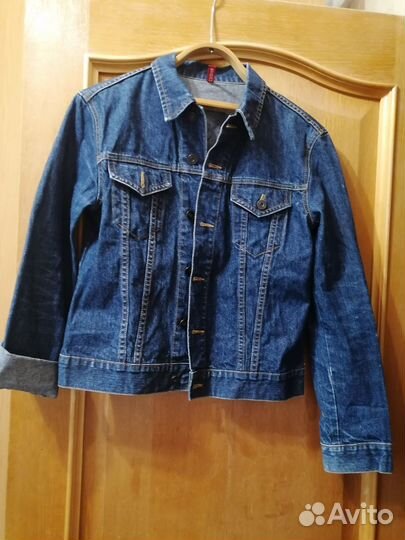 Джинсовая куртка