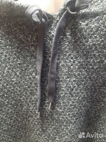 Джемпер шерстяной 46 р
