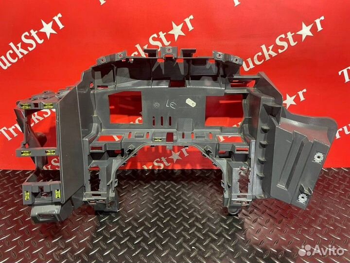 Корпус панели приборов Renault T