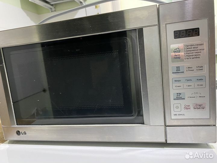 Микроволновая печь LG 3944