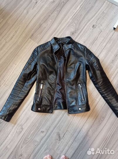 Верхняя одежда для девушки