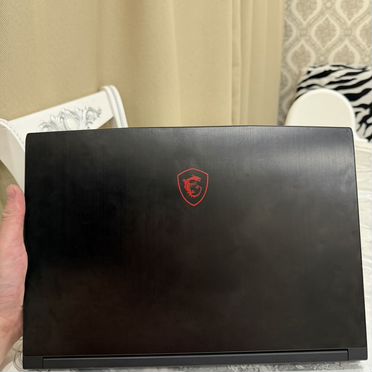 Игровой ноутбук msi GF63 8RD