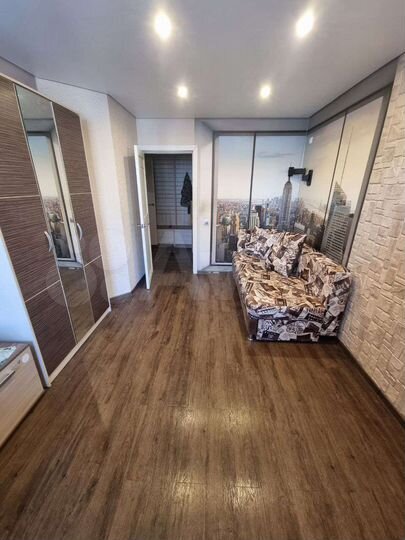 3-к. квартира, 89 м², 10/14 эт.