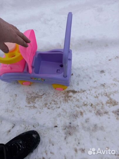 Детская машинка каталка