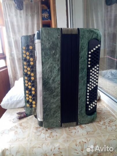 Продаются 2 баяна в очень хорошем состоянии