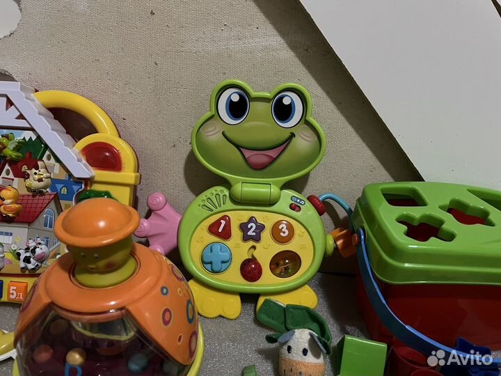 Развивающие игрушки пакетом