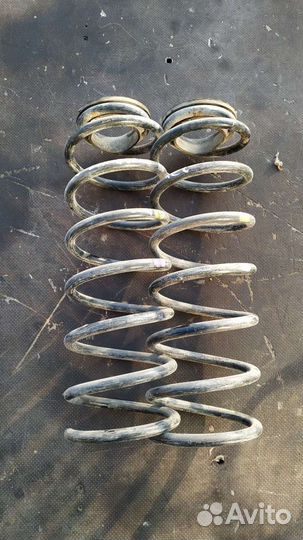 Задние пружины Шевроле Авео т250 пара