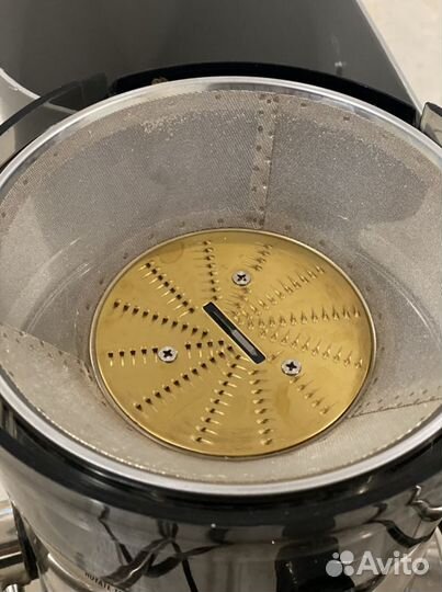 Соковыжималка bork JU CUP 21095 SI