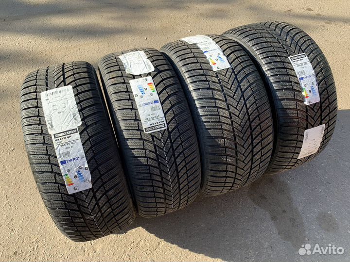 Bridgestone Blizzak LM-005 265/45 R20 и 295/40 R20