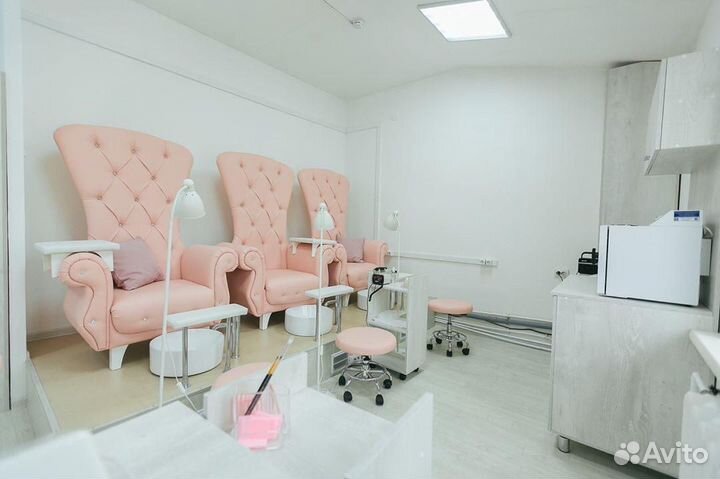 Педикюрное кресло Трон