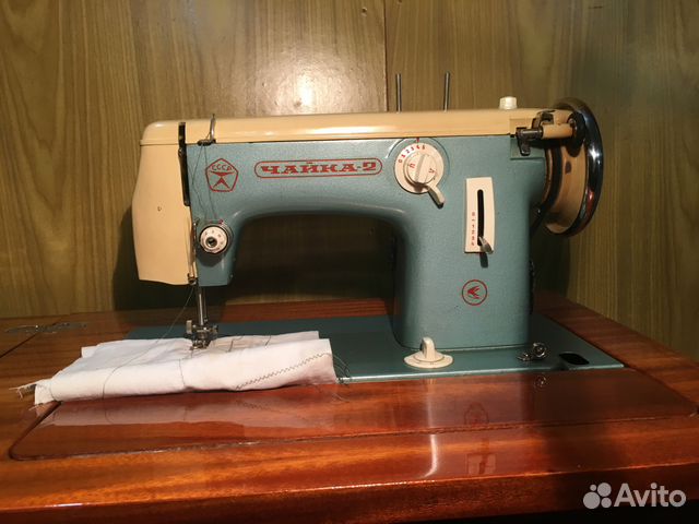 Швейная машина Чайка - 2