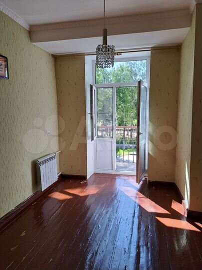 2-к. квартира, 57,2 м², 2/4 эт.