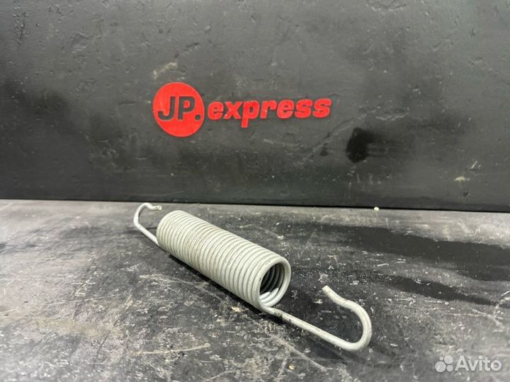 Пружина крышки багажника Bmw 5 E60 N52B25A 2005