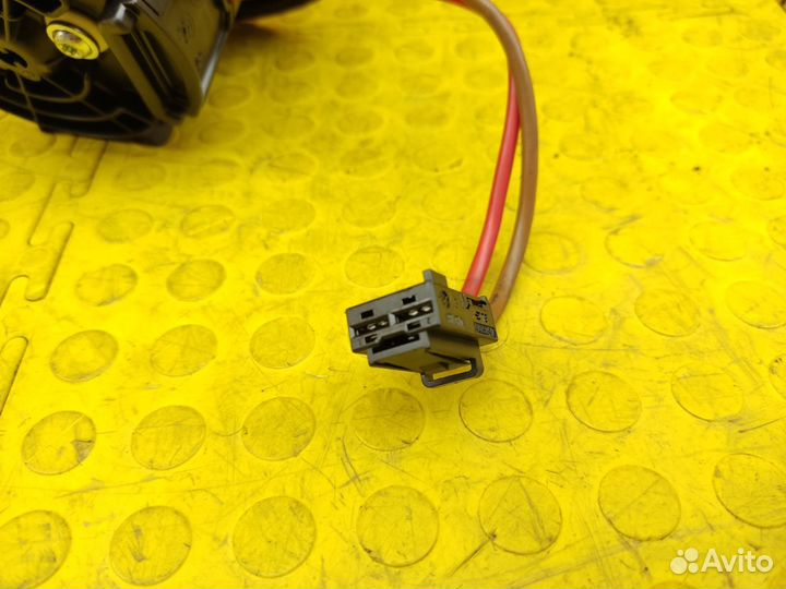 Моторчик отопителя Mercedes-Benz W212 OM651.924