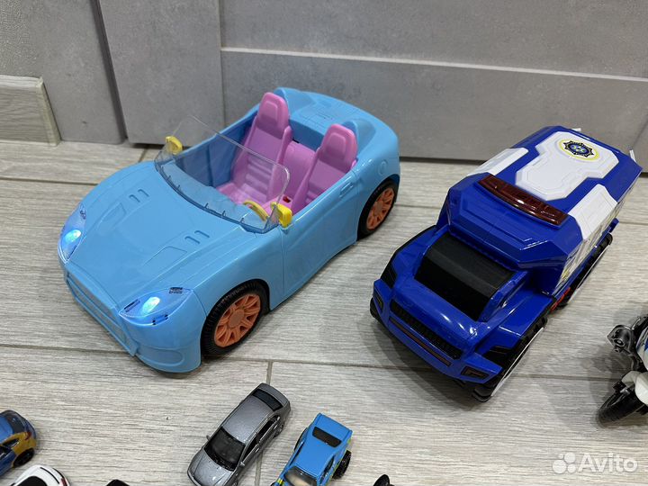 Машины со звуками и светом