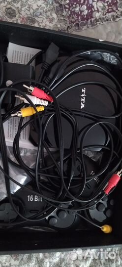 Приставка с ретро играми Titan