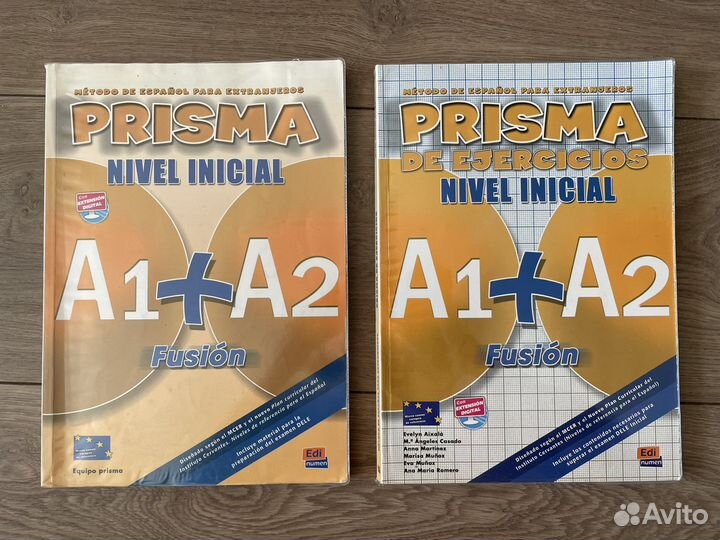 Учебник + тетрадь по испанскому Prisma А1-А2