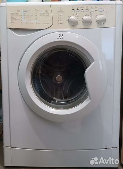 Стиральная машина indesit