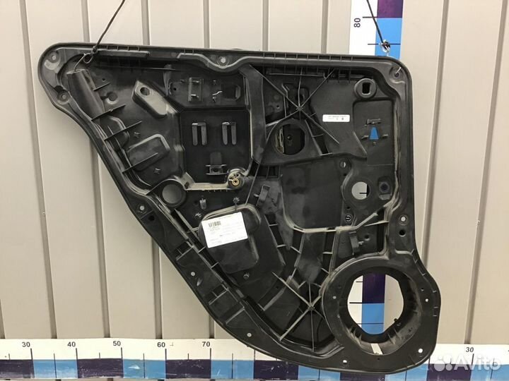 Стеклоподъемник электр. задний правый Mercedes Ben