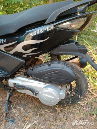 Скутер Vento Corsa 150 куб