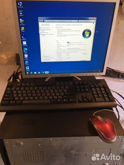 Компьютер в сборе с монитором