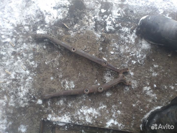 Рычаг подвески левый ваз 21214