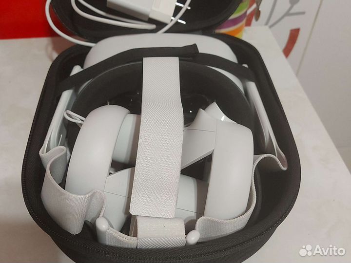 Очки виртуальной реальности Oculus Quest 2 128Gb