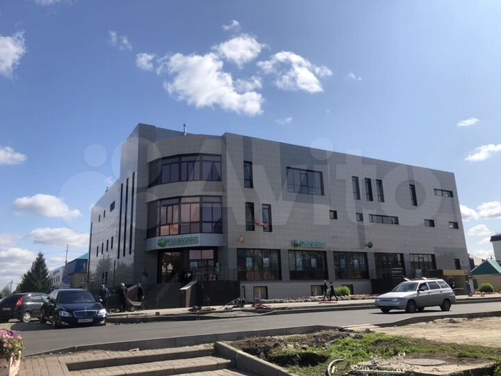 Торговая площадь, 438 м²