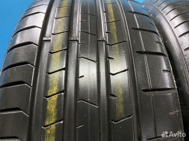 Pirelli P Zero PZ4 235/50 R20 104Y