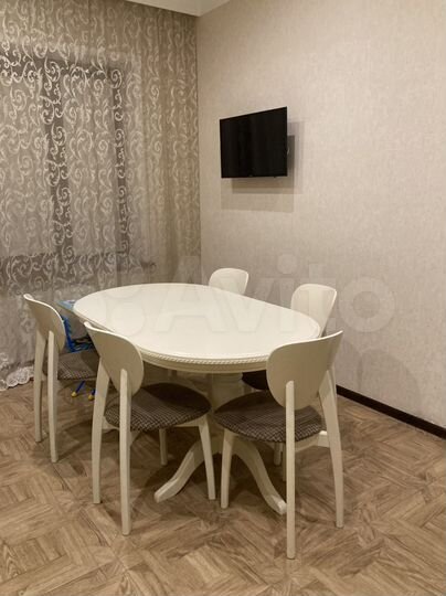 4-к. квартира, 151 м², 1/2 эт.