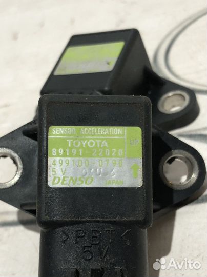 Датчик ускорение Lexus Rx4