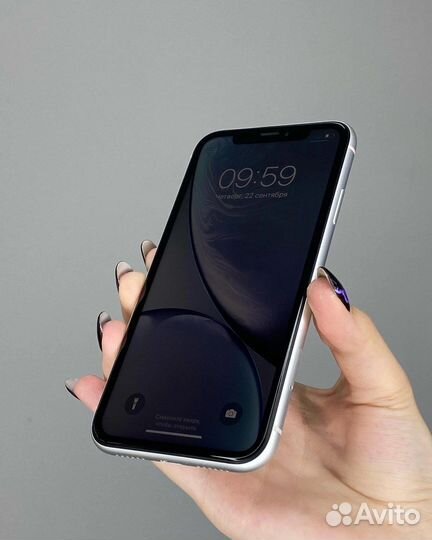 iPhone Xr, 128 ГБ