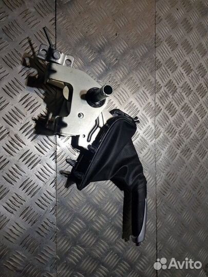 Рычаг стояночного тормоза (Zotye T600)