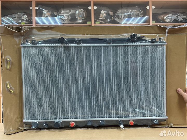 Радиатор охлаждения Хонда Аккорд/ Honda Accord