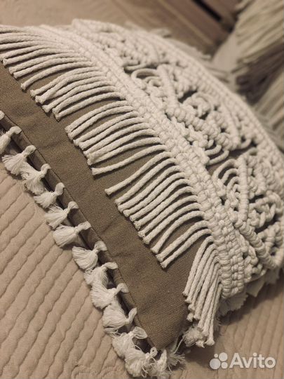 Подушки-макраме декоративные новые