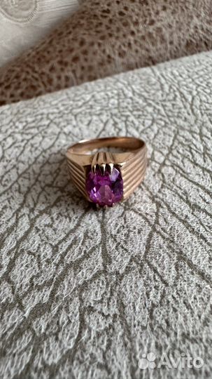 Золотая печатка женская