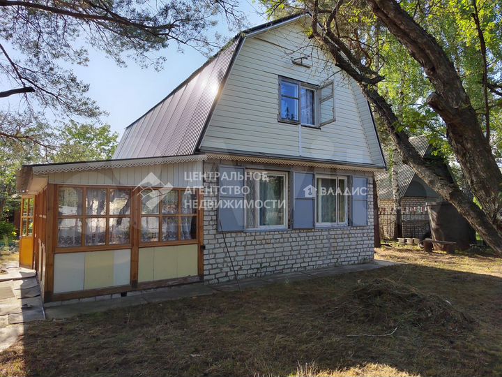 Дом 63 м² на участке 10 сот.
