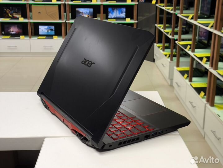 Игровой ноутбук Acer на Intel Core i7