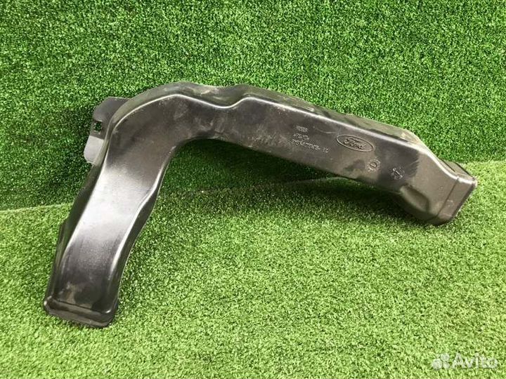 Воздуховод Ford Focus 2010-2015