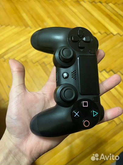 Джойстик ps4 pro Оригинал