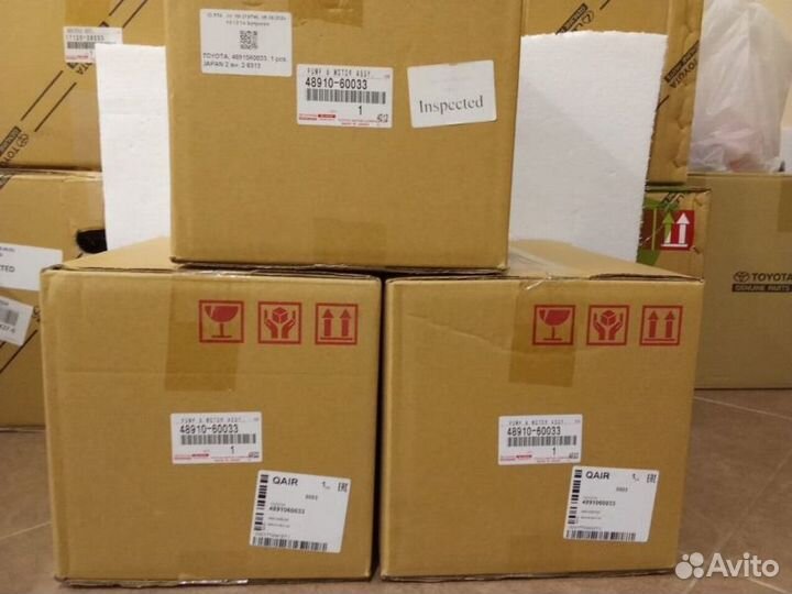 Насос в сборе Toyota Land Cruiser 3urfe Toyota