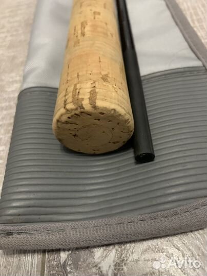 Спиннинг Shimano Scorpion 2702R 213м/10-28гр