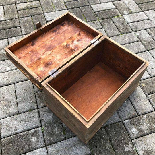 Сундук деревянный