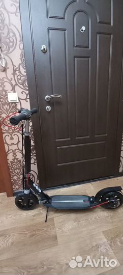 Самокат подростковый с ручным тормозом