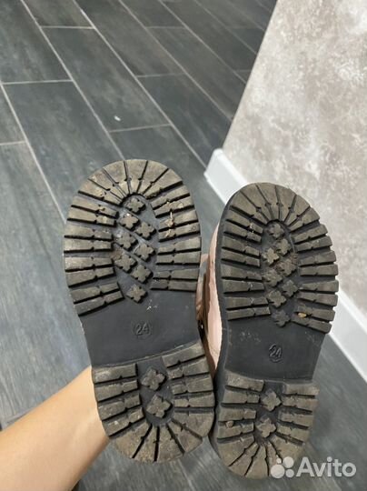 Ботинки демисезонные для девочки 24 размер