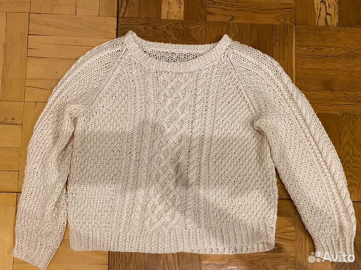 Свитер