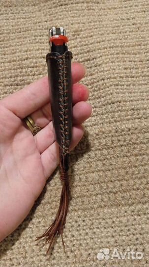 Чехол из нат. кожи на зажигалку, ручная работа)