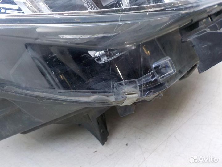 Фара правая BMW X3
