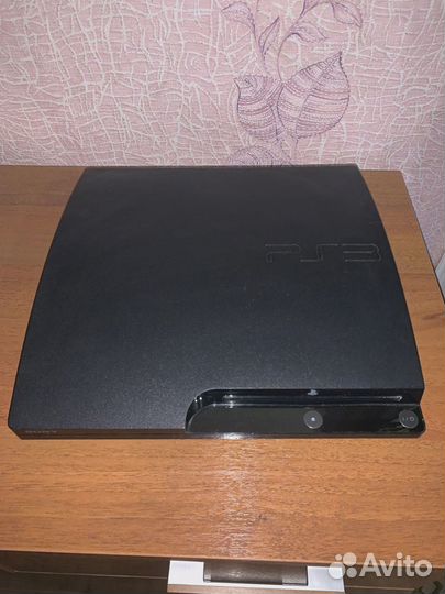 Продам ps3 slim прошита, комплектация 2 геймпада
